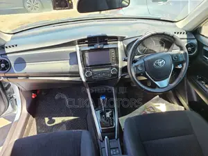 Toyota Corolla Fielder 2016 Blue