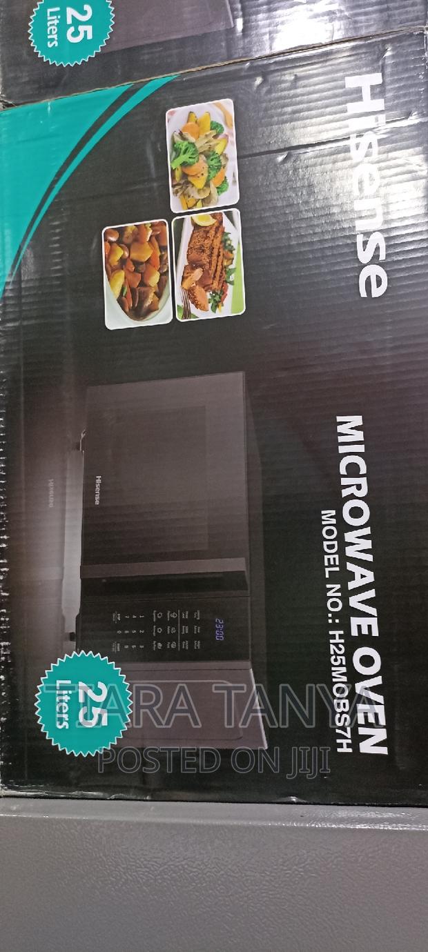 Hisense H25MOBS7HUK 25 Litre Microwave - Black - main view