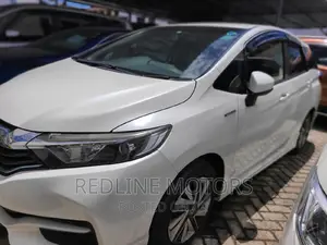 Honda Shuttle 2016 Pearl