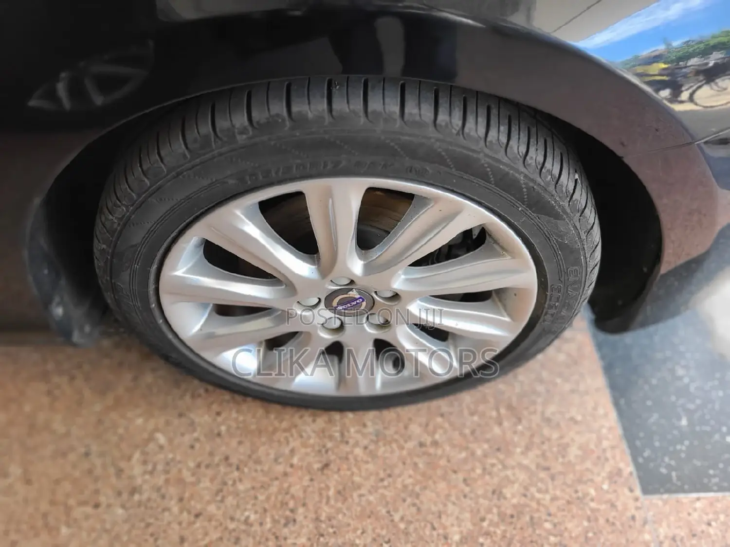 Volvo V40 2016 Black