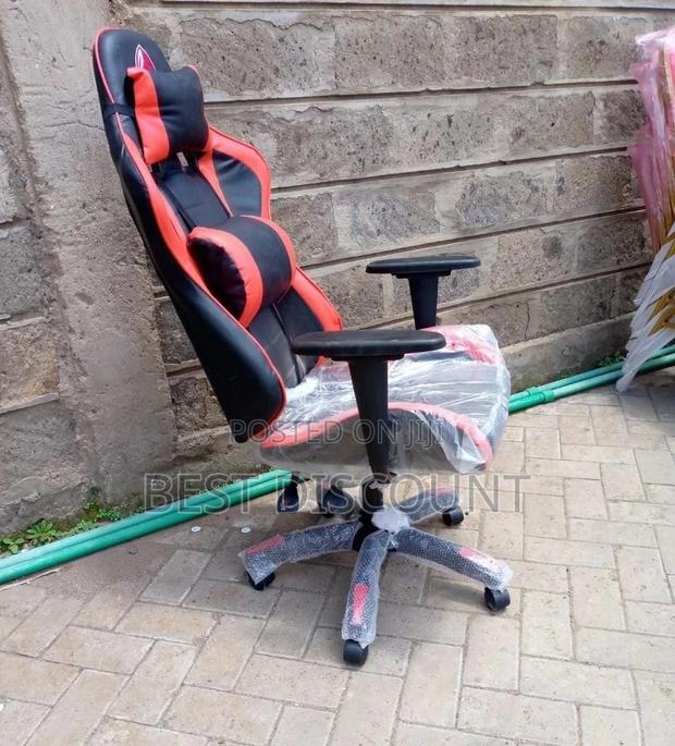 Gaming Chair 16500 - main view