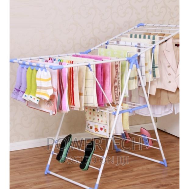 Portable Cloth Rack Hanger . - main view