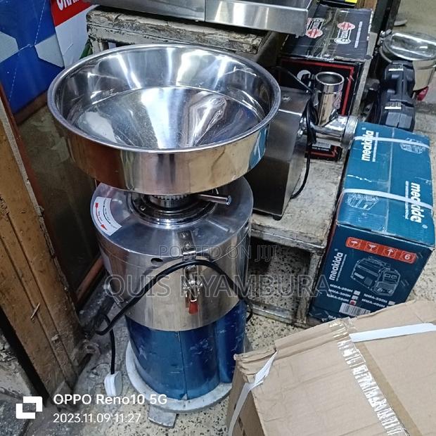 Commercial Peanut Butter Machine