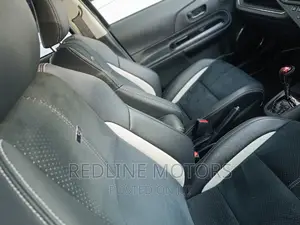 Toyota Aqua 2016 Black