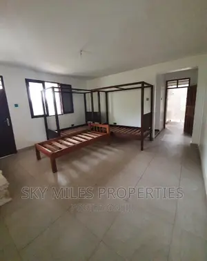 5bdrm Maisonette in Galu, Kinondo for sale