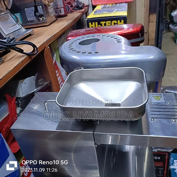 Oil Press Machine/Oil Press Machine .