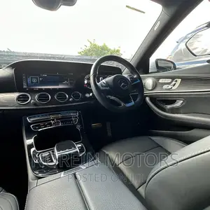 Mercedes-Benz E200 2017 Silver