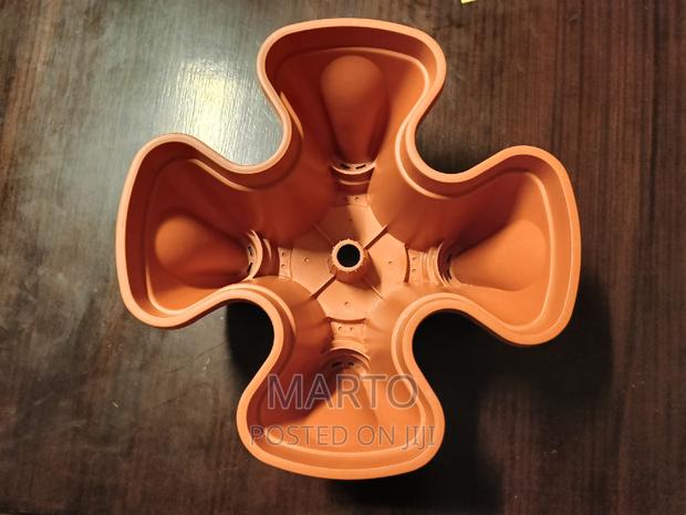 Vertical Stackable Planter Pots - thumbnail 4