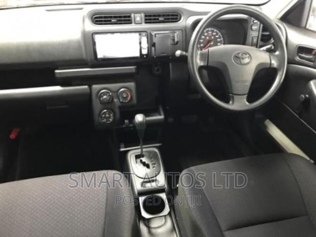 Toyota Probox 2016 White - thumbnail 3