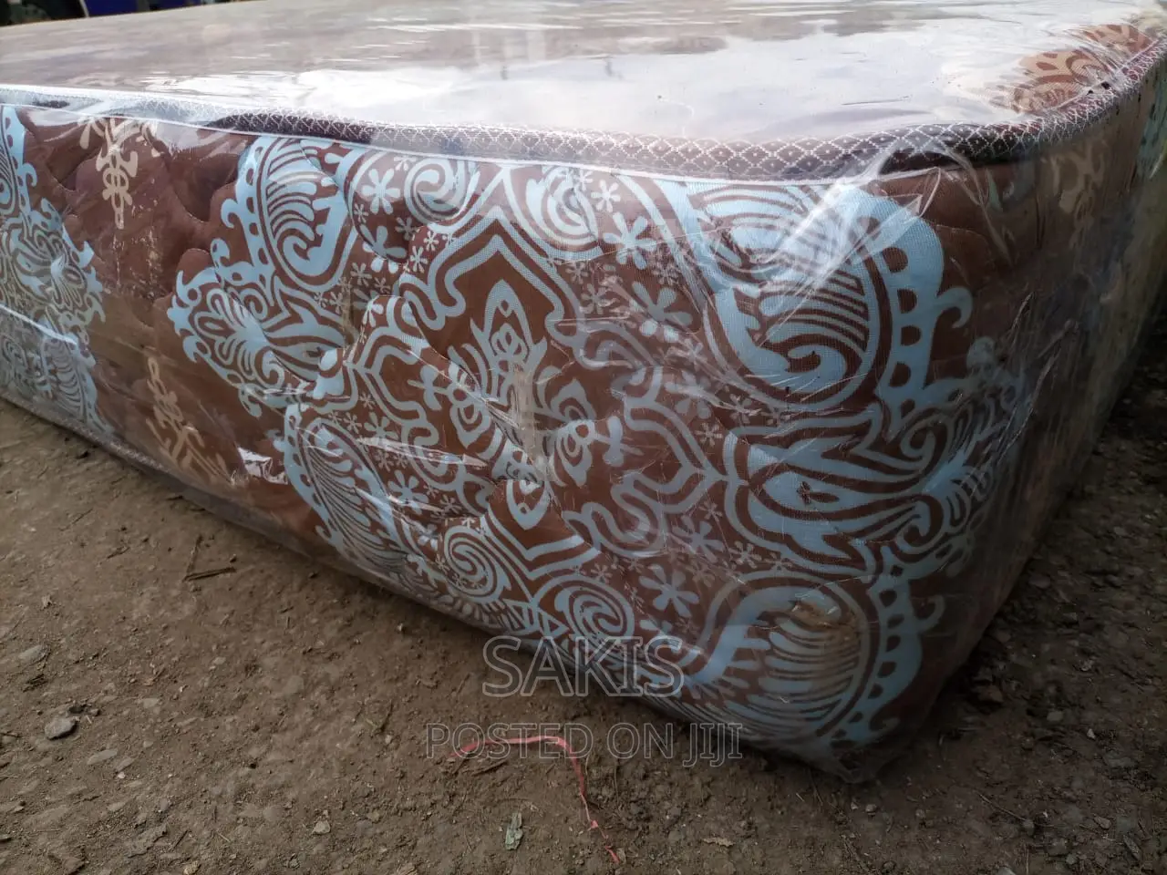 Usiteseke Usiku! 8inch,6 * 6. HD Quilted Mattresses.Tunaleta