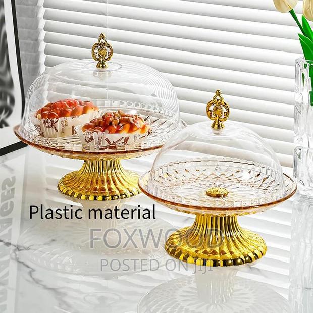 Pastry/Food Transparent Tray With Cover
Size -30cm