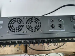 Omax 12channels Powered Mixer 2000w×2