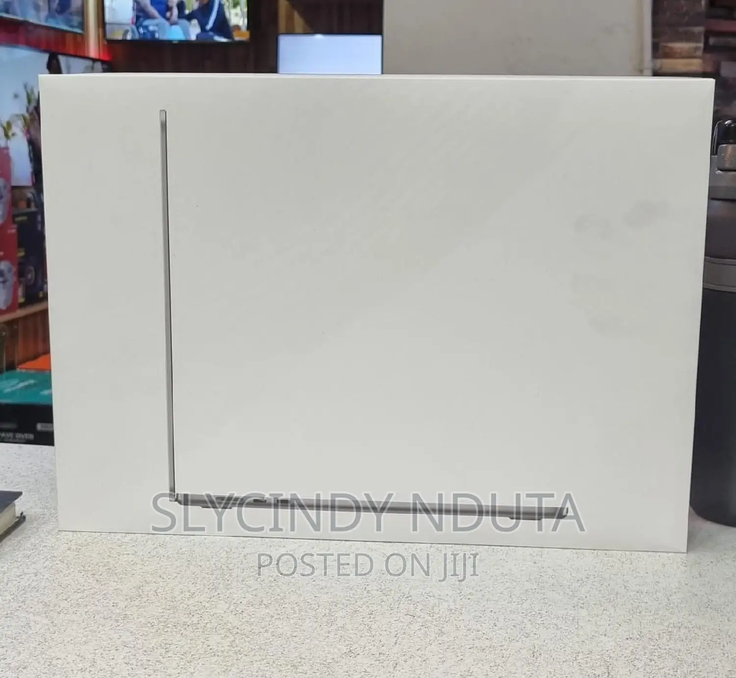 New Laptop Apple MacBook Air 8GB Apple M2 SSD 256GB
