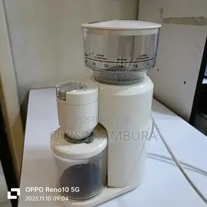 Coffee Grinder Machine .
