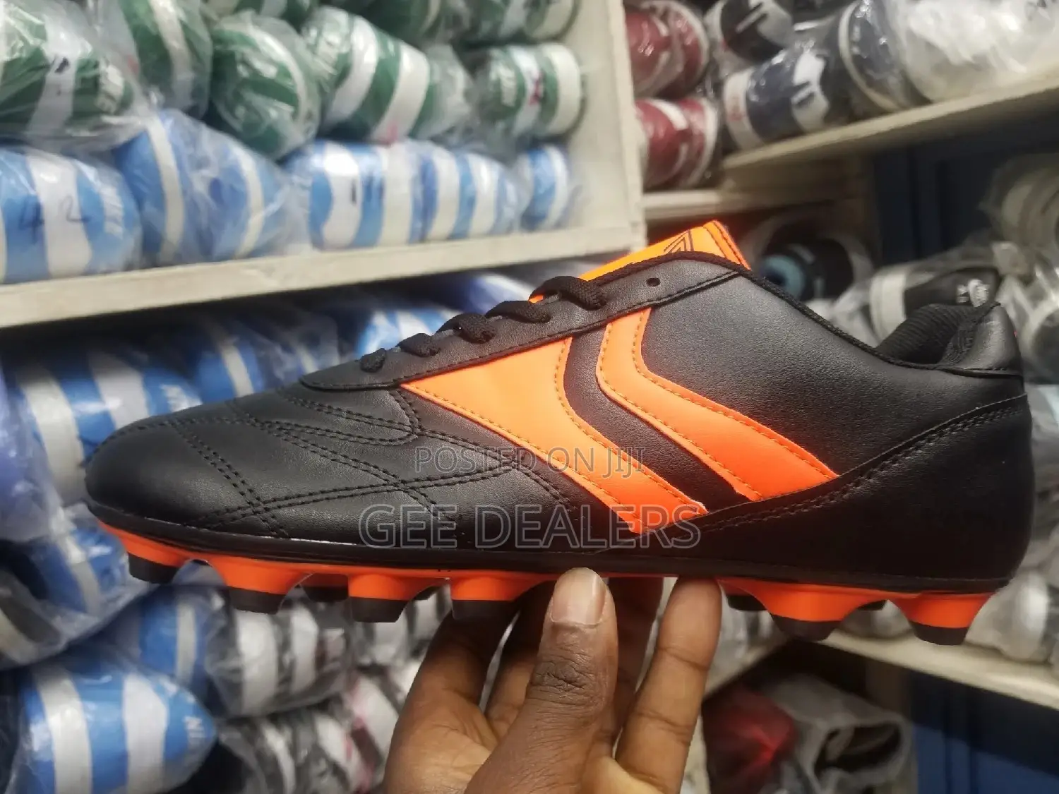 Tika Kids Unisex Soccer/Football Boots