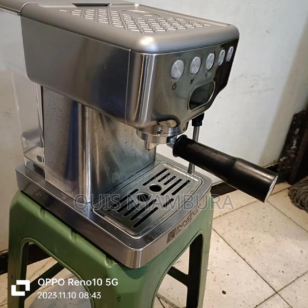 Coffee Making Machine . - main view