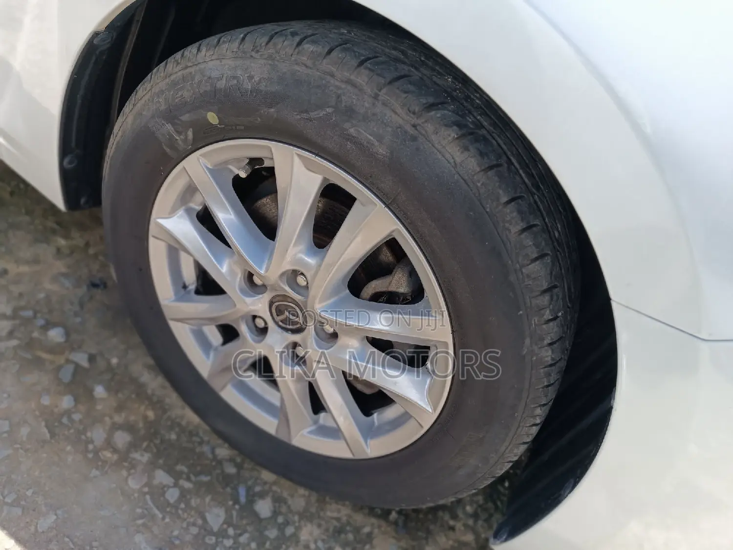 Mazda Axela 2016 White
