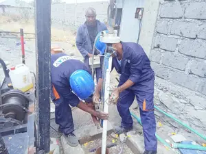 Submersible Pump Installation and Pump Lifting