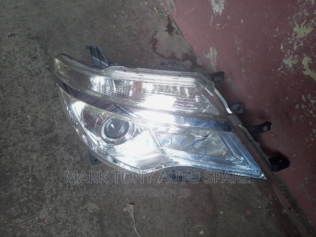Nissan Serena Zenon 2015