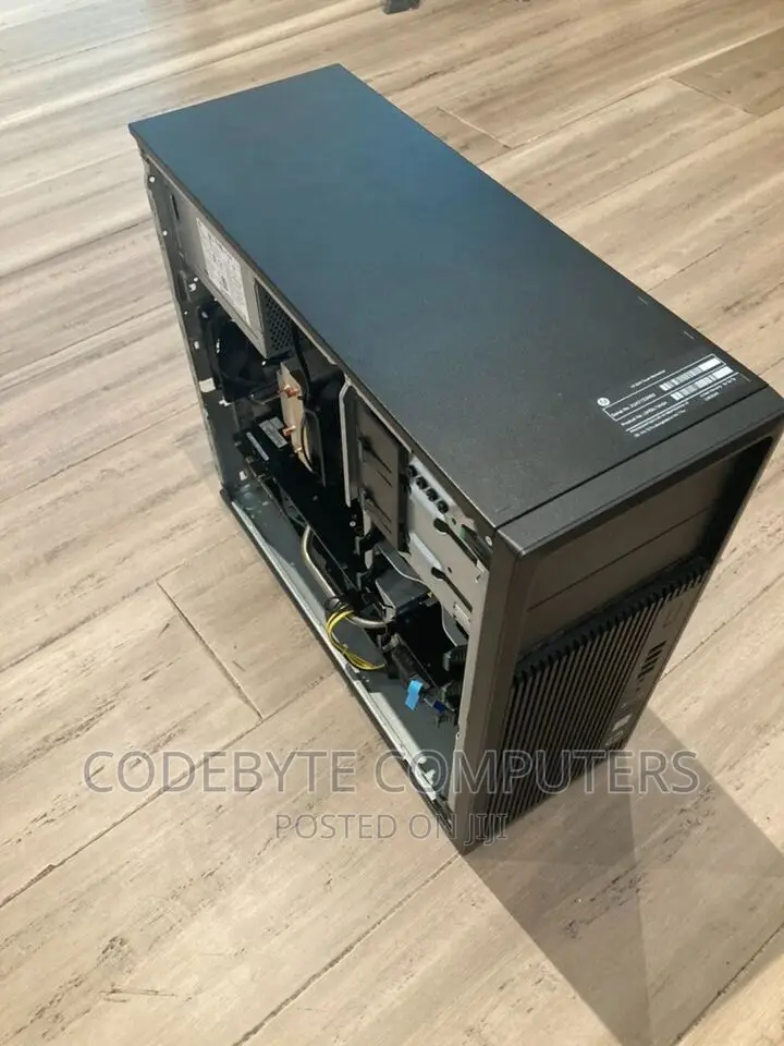 Desktop Computer HP Z240 8GB Intel Xeon HDD 2T