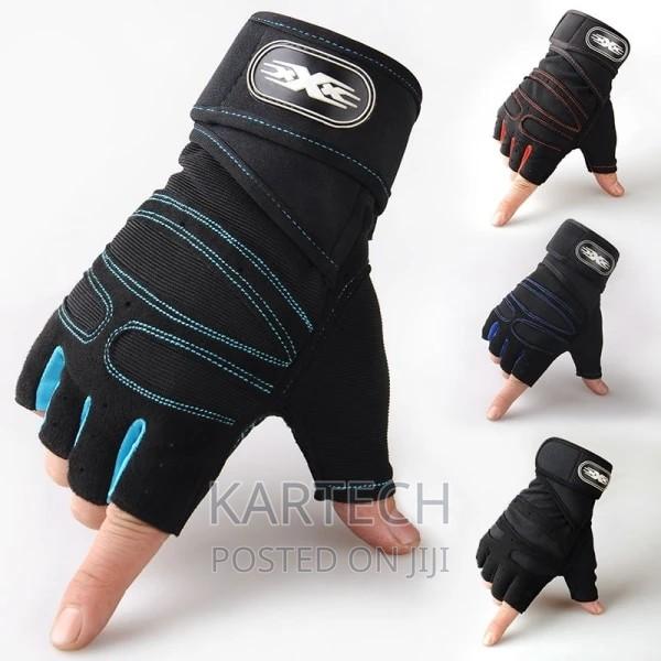 Half Finger Gym/Cycling Gloves - main view