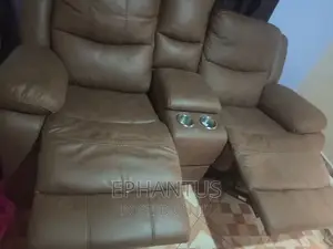 2 Seater Reliner Seat With Cup Holders