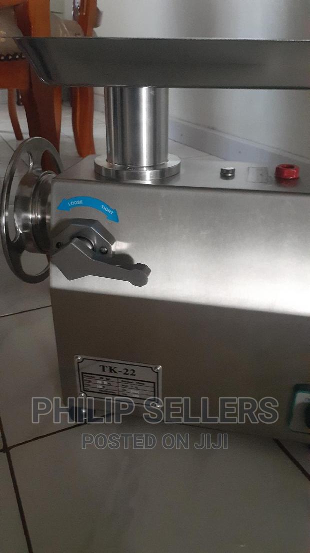 Brand New Meat Mincer Machine