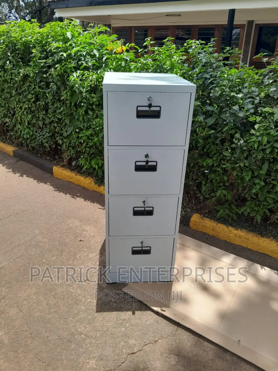 Imported Morden Metallic Filling Cabinet 4 Drawers