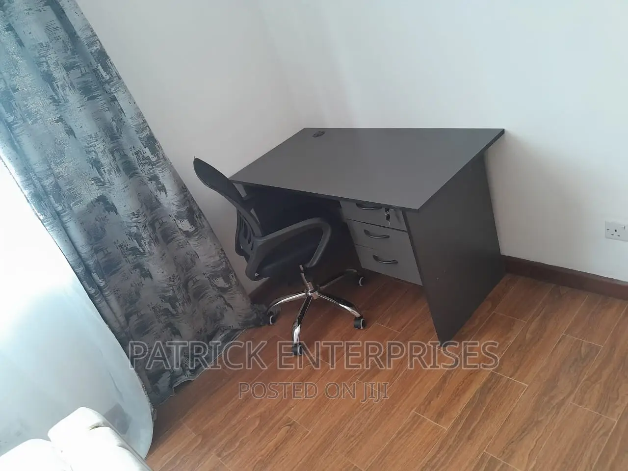 1.2 MTRS Office Desk Plus Low Back Recliner Clerical Chair