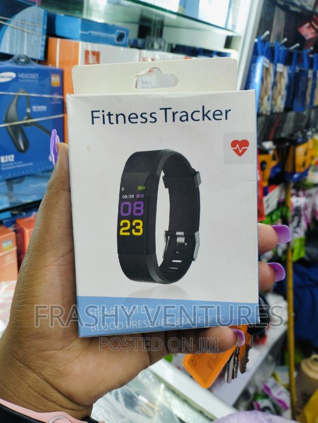 Fitness Tracker Bracelet - thumbnail 3