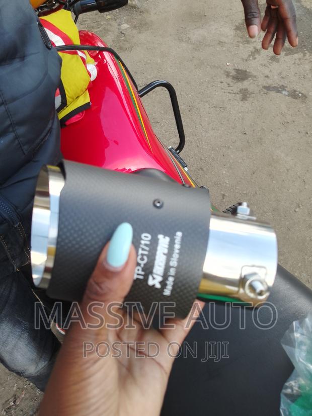 Carbon Finished Exhaust Tip/ Black Exhaust System - main view