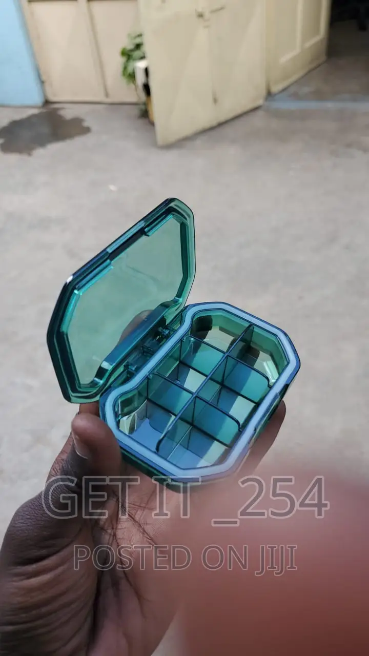 6 Grid Portable Travel Pill Storage Box