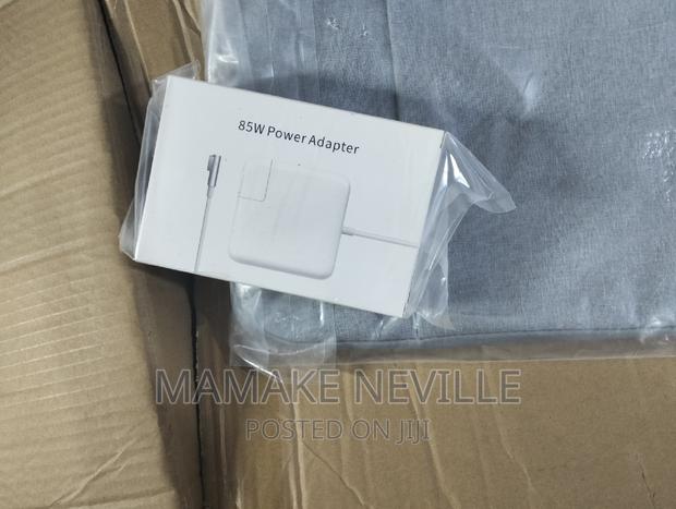65w 85w and 45w Macbook Chargers - thumbnail 2