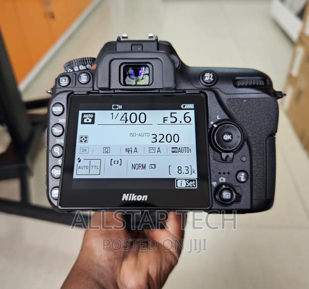 Nikon D7500 DSLR Camera (Body Only) - thumbnail 3