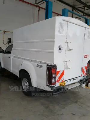 New Isuzu D-MAX 2023 White