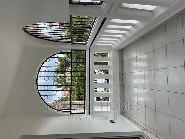 4bdrm Maisonette in Nyali for sale - thumbnail 9