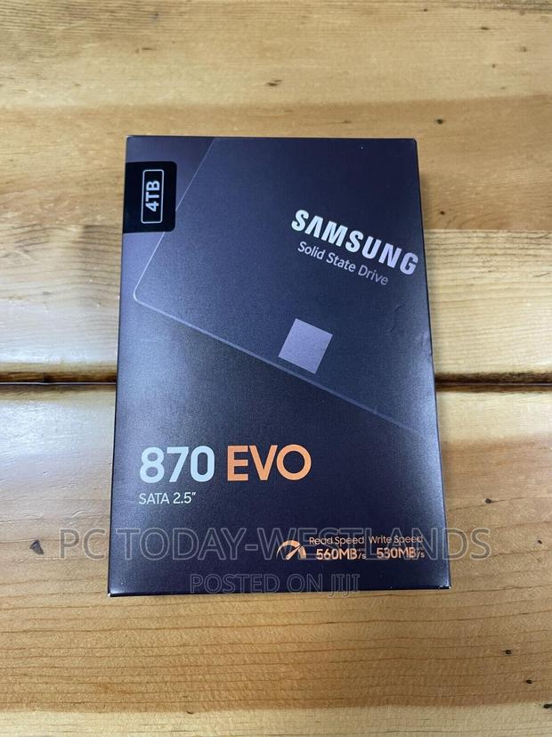 Samsung 870 EVO 4TB 2.5 Inch Internal Solid State Drive - main view