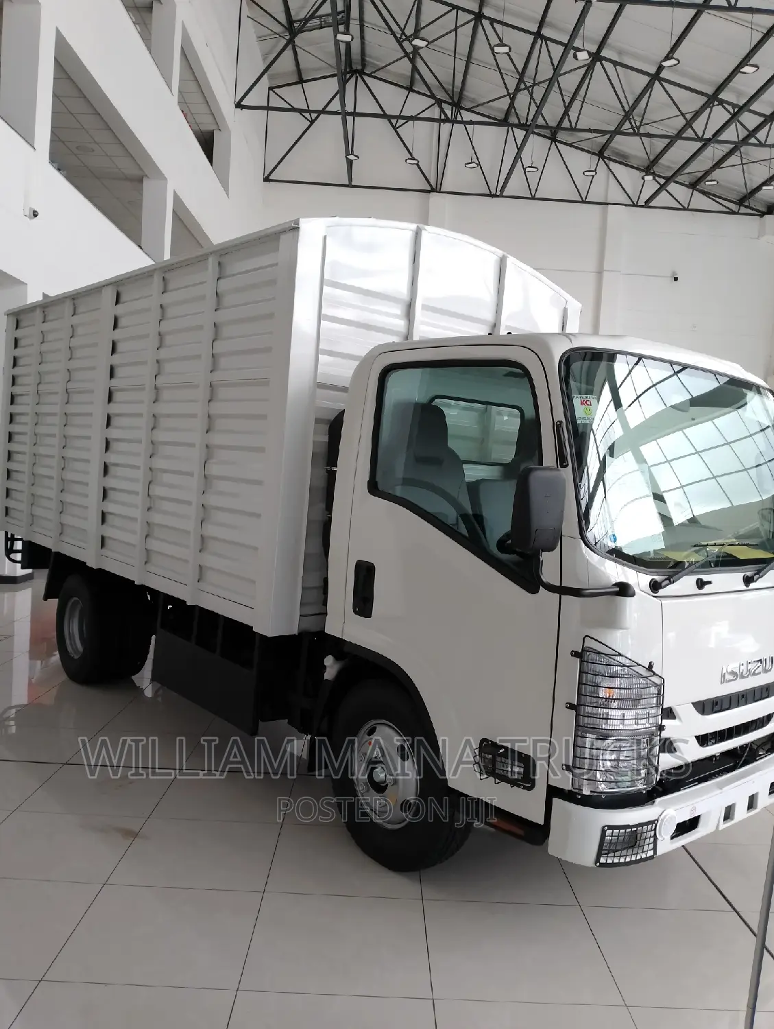Isuzu NMR Truck