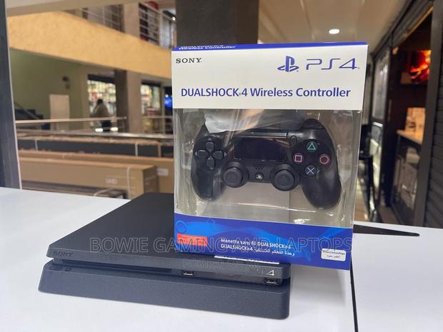 Ps4 Slim Preowned - thumbnail 4