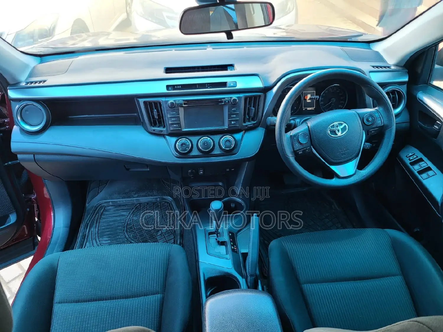 Toyota RAV4 2018 Red