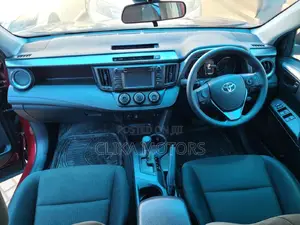 Toyota RAV4 2018 Red