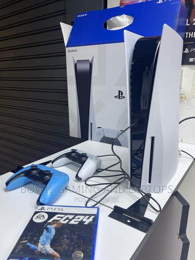 Ps5 Standard Used Two Pads - main view