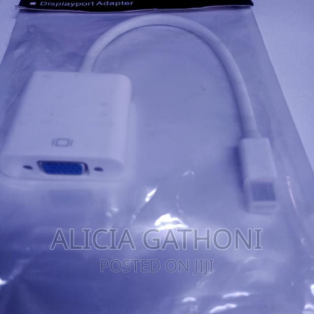 Thunderbolt to VGA Advanced Adapter - main view