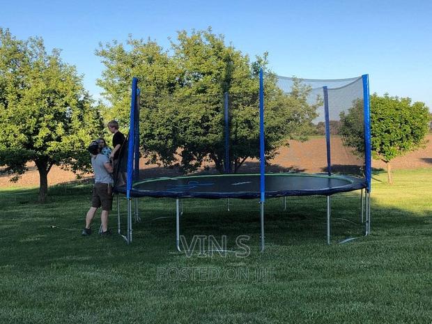 Trampolines-Trampolines-Trampolines/Trampolines 8 10 12 16ft