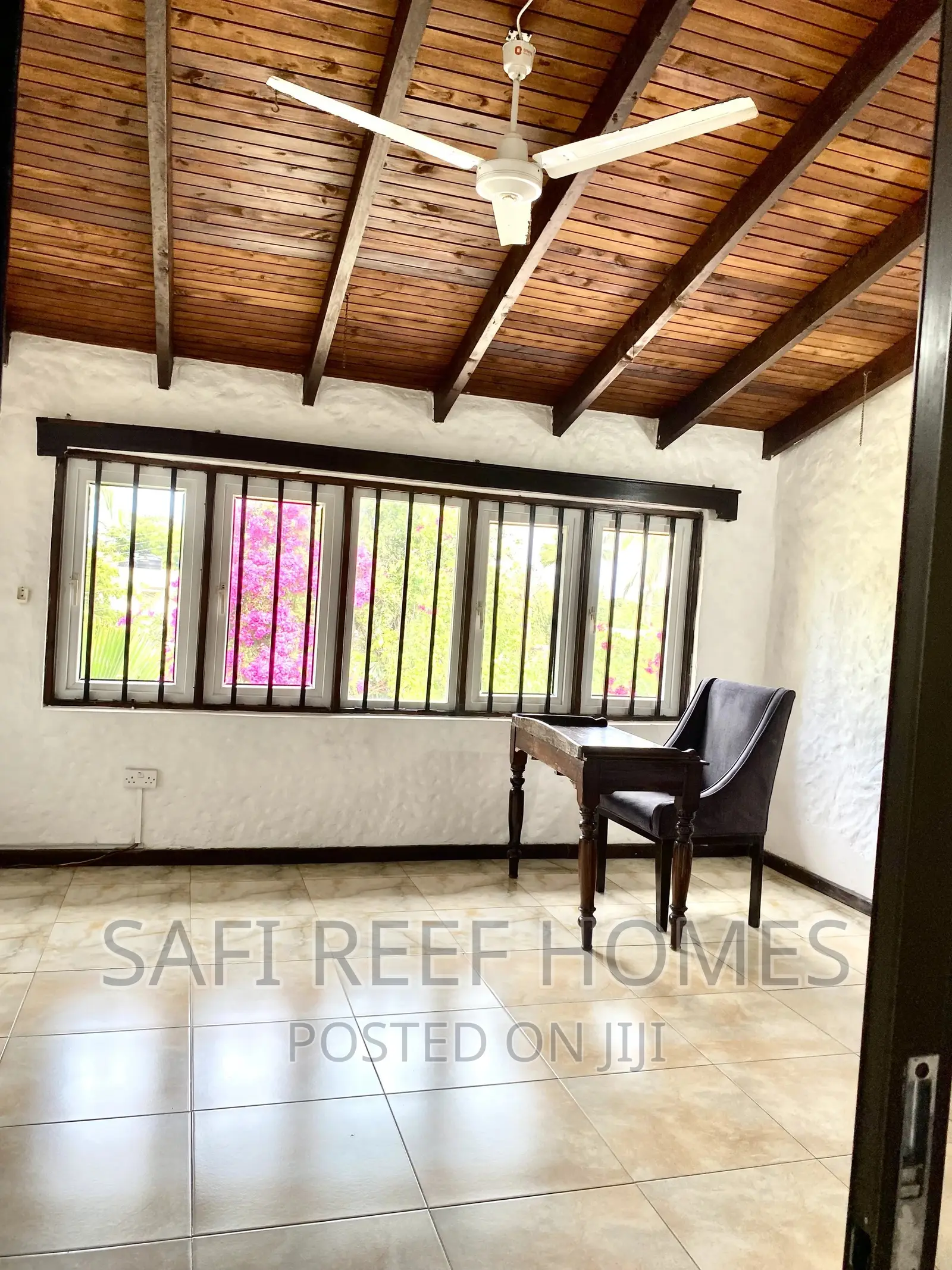 5bdrm Maisonette in Nyali for rent