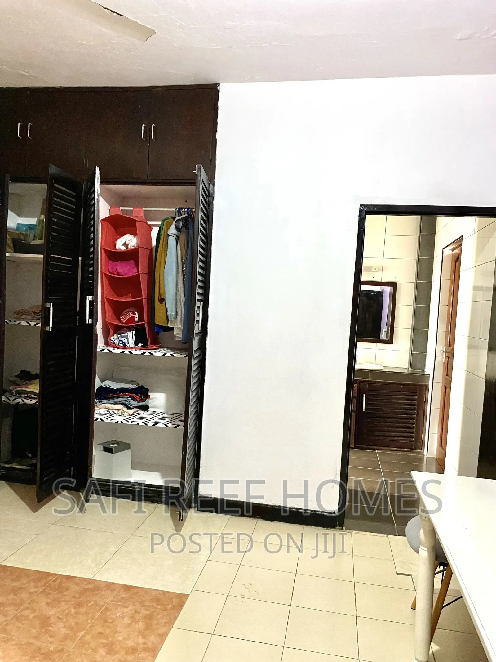 5bdrm Maisonette in Nyali for rent