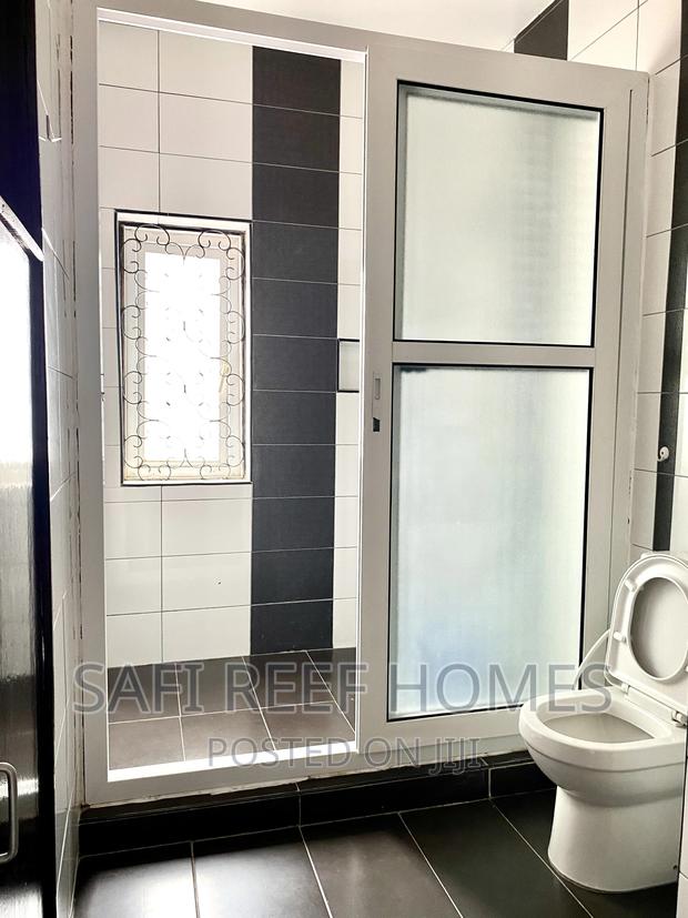 5bdrm Maisonette in Nyali for rent - thumbnail 18