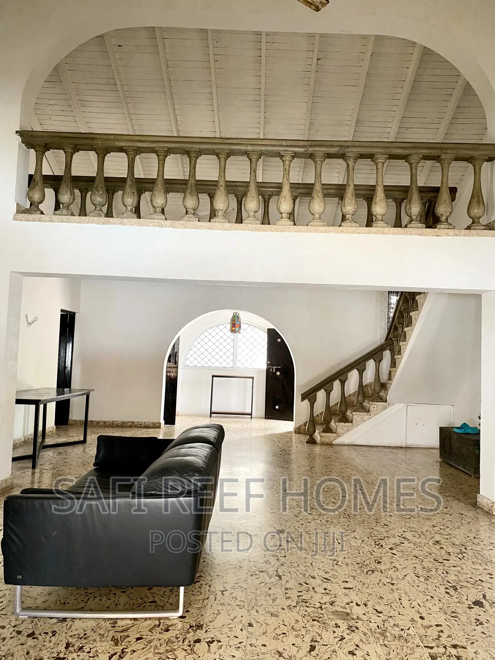 5bdrm Maisonette in Nyali for rent