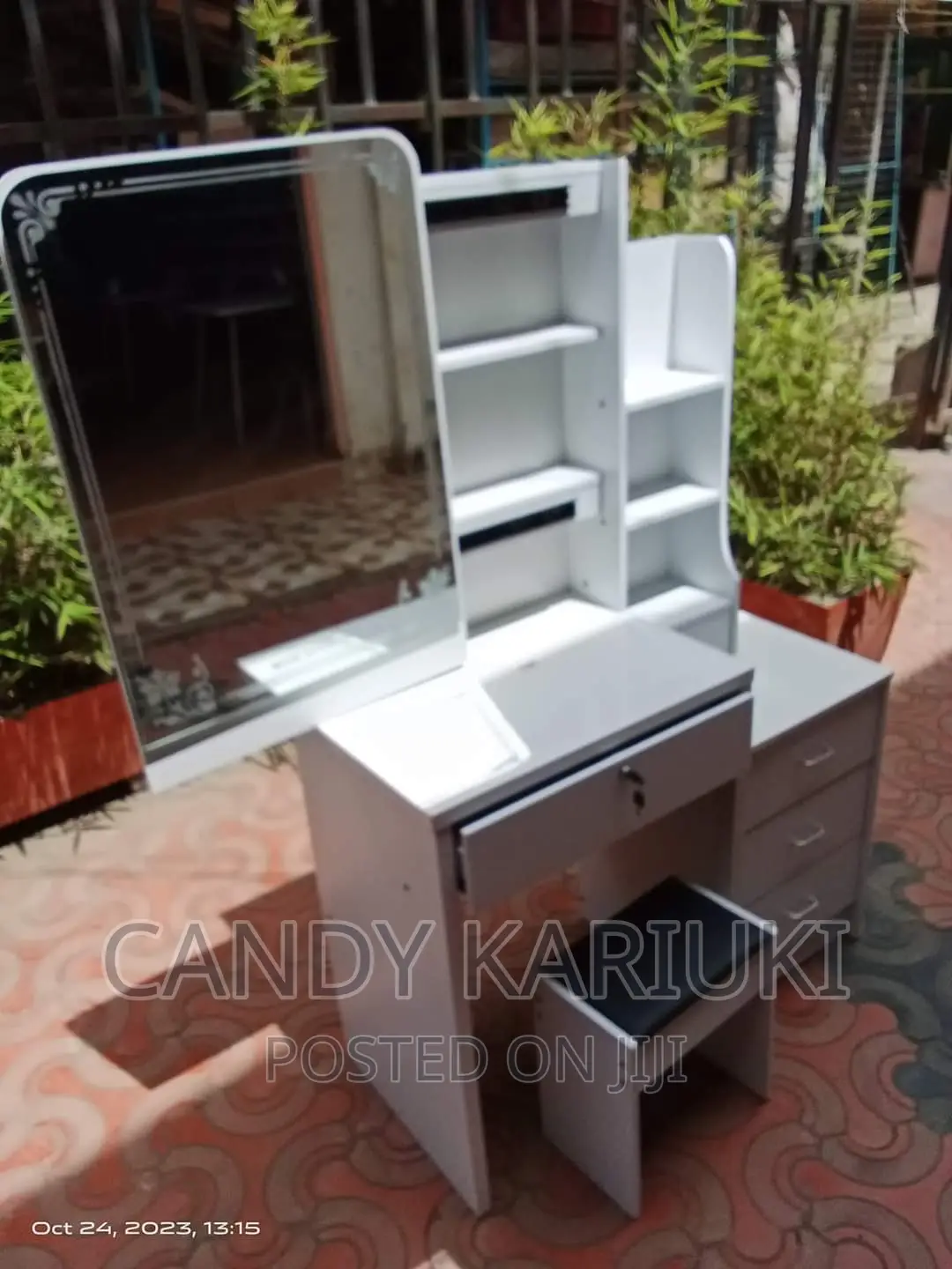 Sliding Mirror Dresser