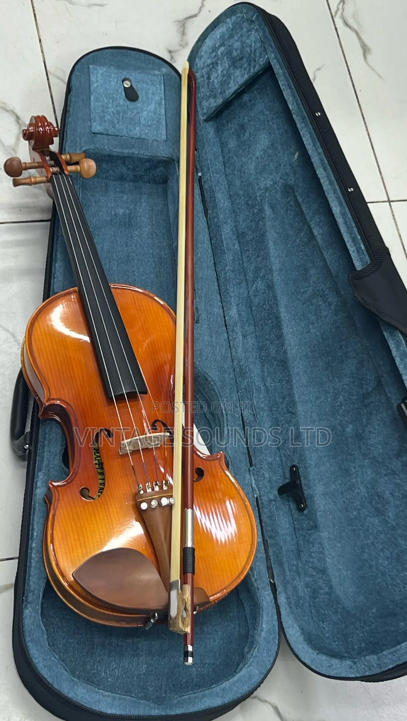 Wooden Maple Leaf 4/4 Violin